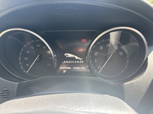 Jaguar XE 2015 V6 S - Thumb 21