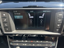 Jaguar XE 2015 V6 S - Thumb 14