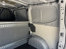Volkswagen Transporter 2026 TDI T32 Commerce Pro - Thumb 25