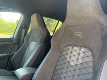 Volkswagen Golf 2026 eTSI MHEV R-Line - Thumb 28