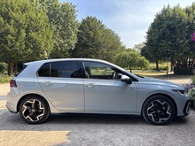 Volkswagen Golf 2026 eTSI MHEV R-Line - Thumb 6