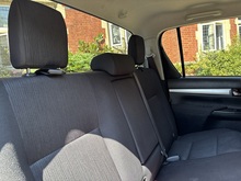 Toyota Hilux 2022 D-4D Icon - Thumb 14