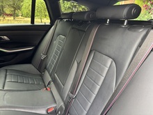 BMW 3 Series 2022 M340d MHT - Thumb 11