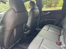 Audi Q4 e-tron 2023 Edition 1 - Thumb 14