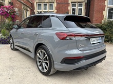 Audi Q4 e-tron 2023 Edition 1 - Thumb 3