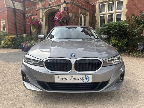 2.0 330e 12kWh Sport Saloon 4dr Petrol Plug-in Hybrid Auto Euro 6 (s/s) (292 ps)