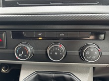 Volkswagen Transporter 2020 TDI T30 Startline - Thumb 28