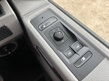 Volkswagen Transporter 2020 TDI T30 Startline - Thumb 30