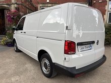 Volkswagen Transporter 2020 TDI T30 Startline - Thumb 11