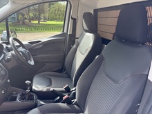 Ford Transit Courier 2020 TDCi Sport - Thumb 14