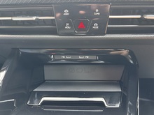 Volkswagen Golf 2023 TSI R - Thumb 33