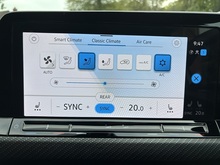 Volkswagen Golf 2023 TSI R - Thumb 15