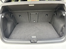 Volkswagen Golf 2023 TSI R - Thumb 21