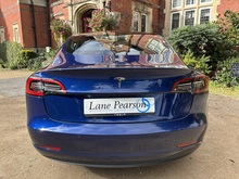Tesla Model 3 2022 - Thumb 5