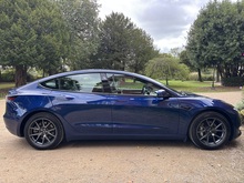 Tesla Model 3 2022 - Thumb 6