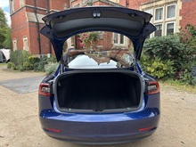 Tesla Model 3 2022 - Thumb 10