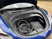 Tesla Model 3 2022 - Thumb 12